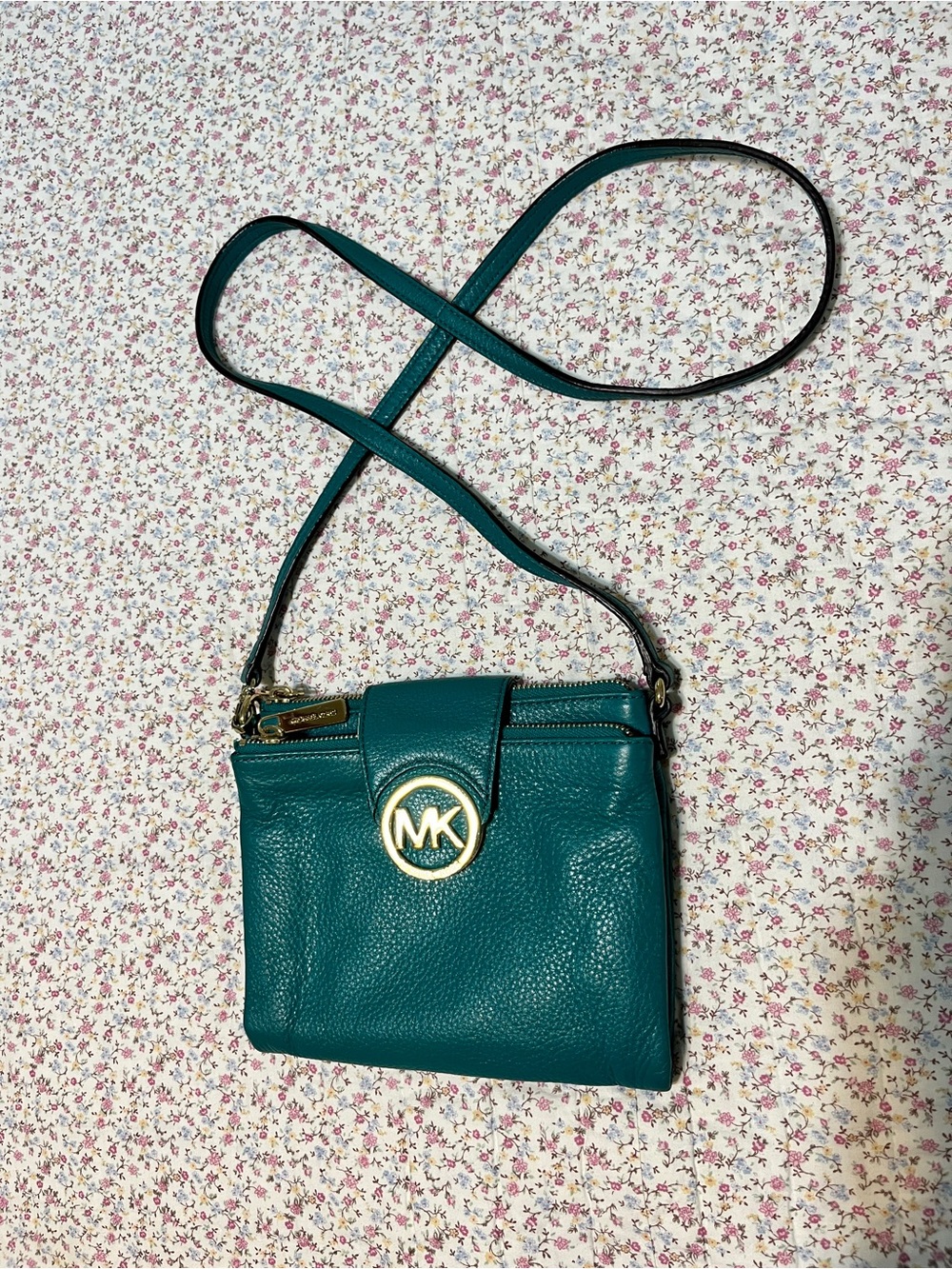 Michael Kors Fulton Teal Pebbled Leather Crossbody